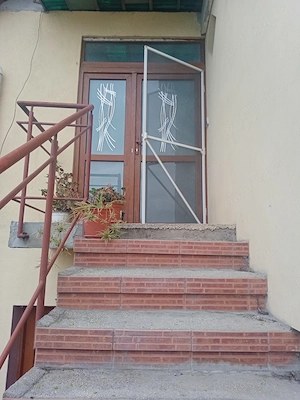 Inchiriez garsoniera