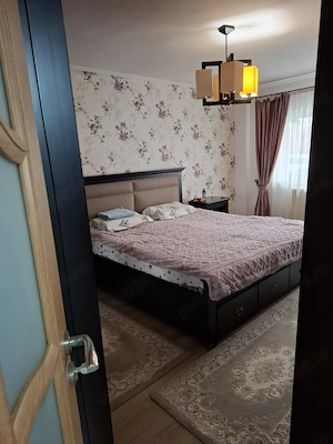 Apartament cu 3 camere, Piata Mare  - imagine 5