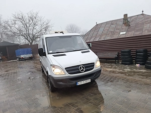 Vând Mercedes sprinter 311 2.2  2010 - imagine 2