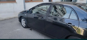 Toyota corolla 1.6 cu doua seturi de jante - imagine 3