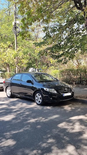 Toyota corolla 1.6 cu doua seturi de jante - imagine 8