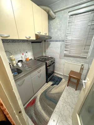 350 Euro-Inchiriere apartament 3 camere Micro 38 - imagine 8
