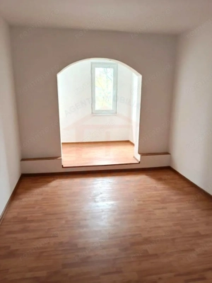 Apartament 4 camere semidecomandate, etaj 2 din 4  – Micro 39, Galați - imagine 4