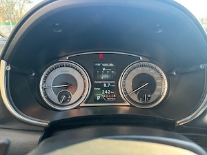 Suzuki Vitara 1.4 Benzina Automata Luxus  - imagine 6
