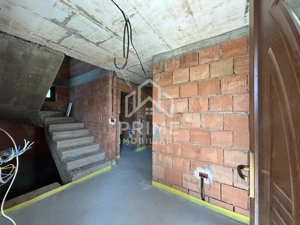 CASA LA ROSU, 5 camere, 240 mp utili. D+P+1 - Micesti - imagine 2