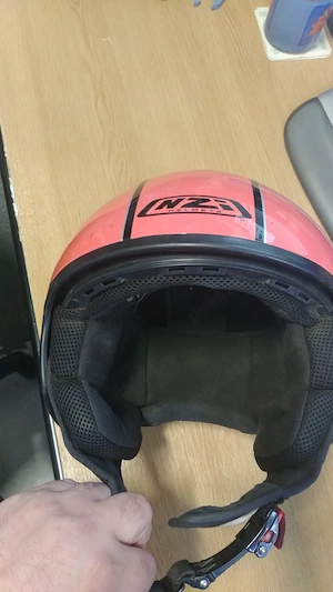 Accesorii scuter electric NIU - Baterie + Incarcator + TopCase + Husa + Casca + Lant  - imagine 3