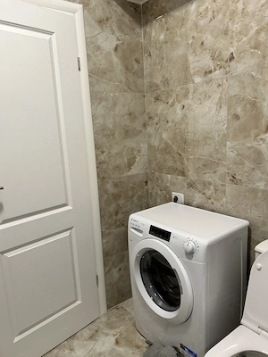 Proprietar inchiriez Garsoniera spatioasa 41 Central Address Residence - imagine 9