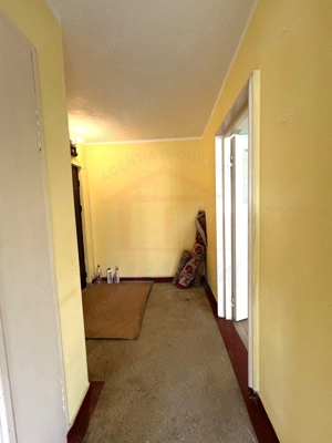 🏡 Apartament 2 camere, etaj 3, stradal – zonă excelentă Micro 40 - imagine 6