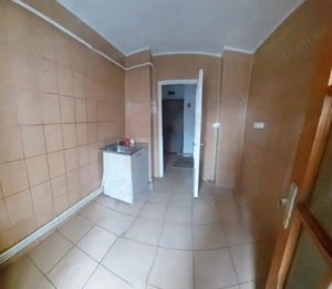 Apartament 3 camere decomandate – etaj 2 – Micro 21, Galați - imagine 5