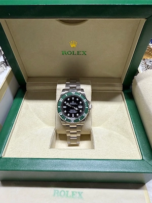 Vand Rolex submariner AUTOMATIC de 41 mm - full box