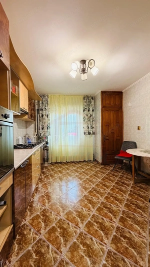 De vanzare apartament cu 4 cam dec. in Galati, piata Centrala, etaj5/7 - imagine 17