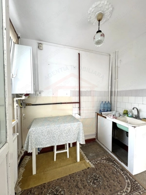 🏡 Apartament 2 camere, etaj 3, stradal – zonă excelentă Micro 40 - imagine 9