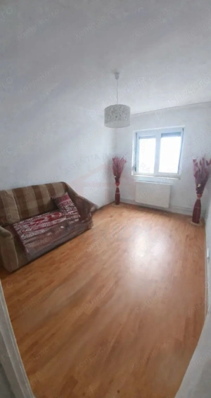Apartament 3 camere decomandate – etaj 2 – Micro 21, Galați - imagine 2