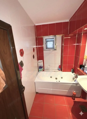 Etaj 8/10 | 78 mp total | 75.000 € negociabil - imagine 7