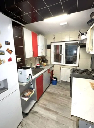 Etaj 8/10 | 78 mp total | 75.000 € negociabil - imagine 6