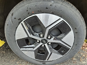 4 Anvelope VARA CA NOI Goodyear 215/55 R17 98W XL (DOT 2025) Puma E OEM