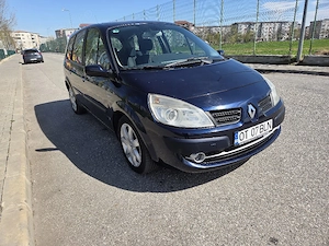 Renault  Grand Scenic 7 locuri - imagine 4
