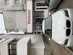 Bmw 2.0 d 2009 Alb superb Înmatriculat  - imagine 4