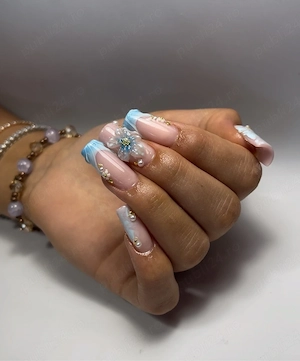 manichiura, pedichiura