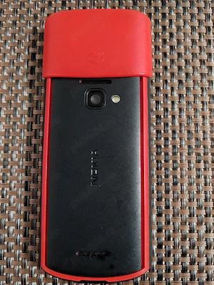 Telefon Nokia 5710 Xpress audio