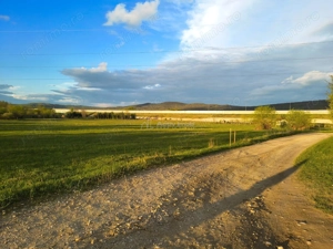 Parcele de vanzare INTRE IAZURI Talmaciu