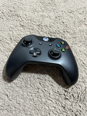 Xbox one complet + 2 jocuri - imagine 2