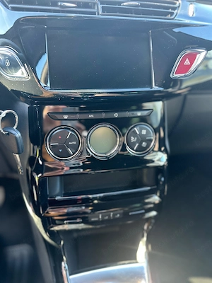 Citroen DS3 1.2 2015 - imagine 9