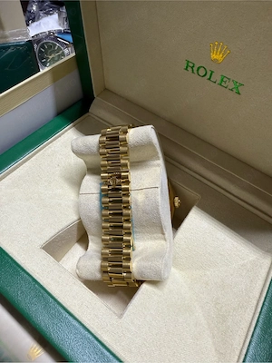 Vand ceas Rolex daydate cadran negru AUTOMATIC 41 mm - full box