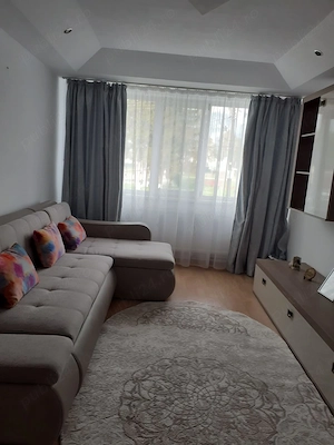 Apartament de vânzare Zărnești  - imagine 2