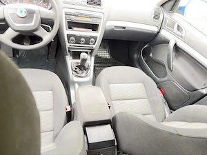 Skoda Octavia 2 Facelift de 1,9 Disel din 2009 - imagine 5