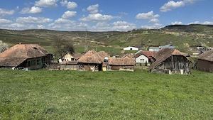 Casa la tara cu teren - imagine 4