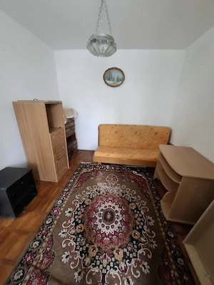 Vând apartament cu 2 camere bloc de 4etaje la parter zona bună govandari  - imagine 2