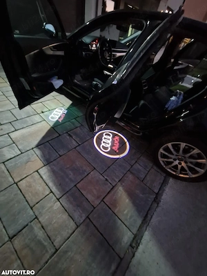 Audi A4 2.0 TDI S tronic cu doar 100.000 km la bord - imagine 4