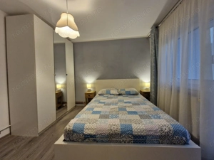 Apartament 3 camere  renovat in zona Lipovei - imagine 14