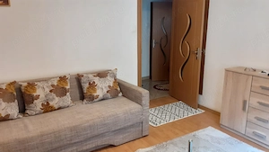 Dau în chirie garsonieră cf.I, la parter 4 în bloc de garsoniere, în cartierul Dâmbul Pietros. - imagine 4