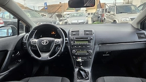 Toyota Avensis  1,6 - imagine 18