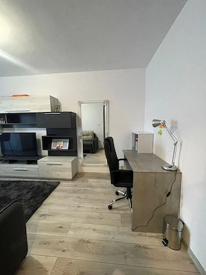 Garsoniera de vânzare  - imagine 2