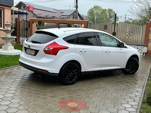Focus 2012-1.6 benzina clasic aspirat-169.000km -Impecabil - imagine 5