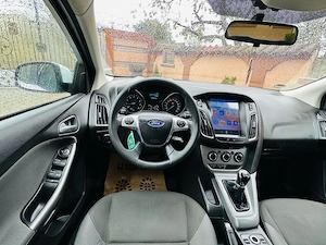 Focus 2012-1.6 benzina clasic aspirat-169.000km -Impecabil - imagine 10