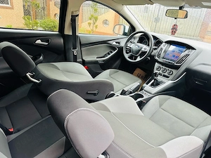 Focus 2012-1.6 benzina clasic aspirat-169.000km -Impecabil - imagine 6