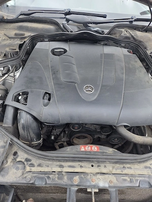 Dezmembrez Mercedes E class w211 2002-2009 - imagine 2