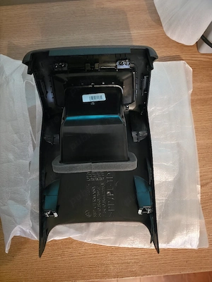 Grila ventilatie spate golf 7 - imagine 2