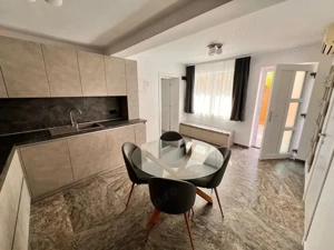 Ultracentral - Inchiriere apartament 3 camere - Str. Revolutiei - imagine 5