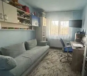 Unirii - Vanzare casa 4 camere - Str. Voinicenilor - imagine 5