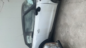 Vand Mini Cooper 2014, avariat frontal, motor functional - imagine 5