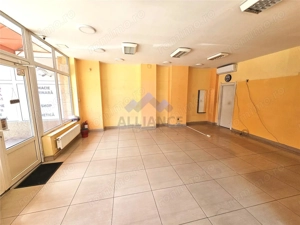 Intersectia Galata, spatiu comercial stradal - imagine 3