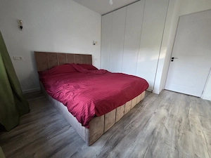 Se inchiriaza apartament - imagine 2