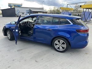 Megan 4 2021  - imagine 5