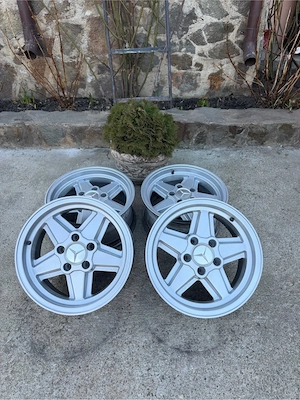 Jante RETRO Mercedes Benz, R15, Penta, W123, W124 - imagine 4