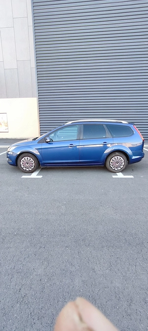 Ford Focus 2 face lift 1.6 tdi 109 cp an2010 - imagine 8